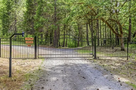 985 Elliott Creek Road Wilderville OR 97543