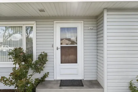946 SW 13th Street Redmond OR 97756
