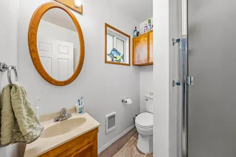 542 Pacific Avenue Brookings OR 97415