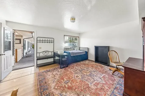 542 Pacific Avenue Brookings OR 97415
