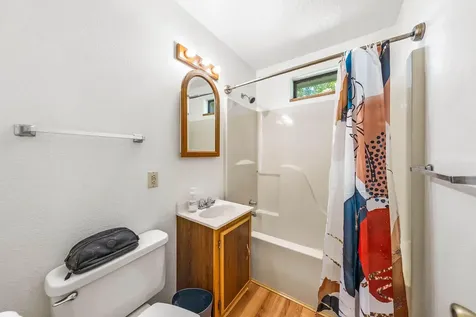 542 Pacific Avenue Brookings OR 97415