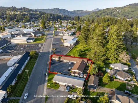 542 Pacific Avenue Brookings OR 97415