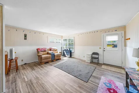 542 Pacific Avenue Brookings OR 97415
