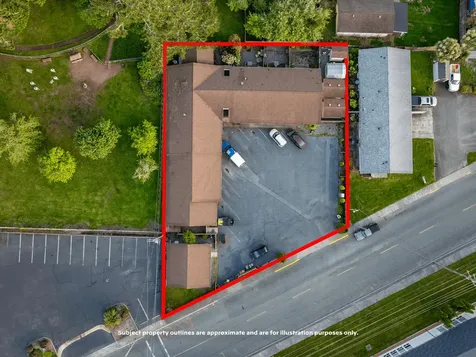 542 Pacific Avenue Brookings OR 97415