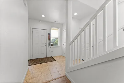 3775 Sidney Way Medford OR 97504