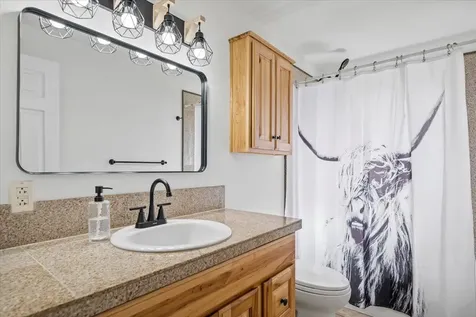 1650 SW 16th Street Redmond OR 97756