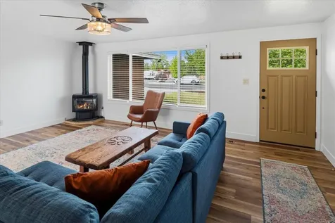 1650 SW 16th Street Redmond OR 97756