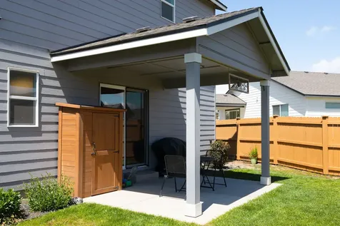 3400 NW 11th Court Redmond OR 97756