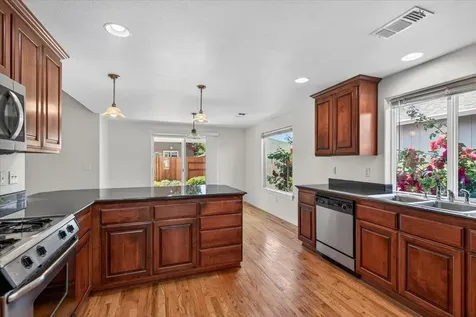 2618 Rabun Way Central Point OR 97502