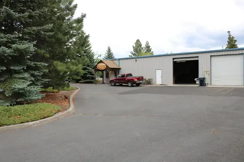 45 SE Bridgeford Boulevard Bend OR 97702