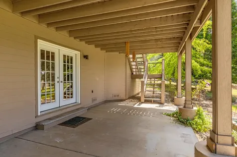 11756 Merganser Road Klamath Falls OR 97601