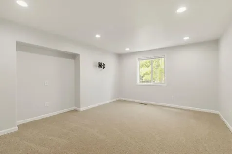 11756 Merganser Road Klamath Falls OR 97601