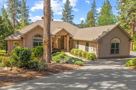 11756 Merganser Road Klamath Falls OR 97601