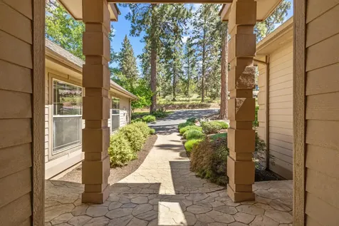 11756 Merganser Road Klamath Falls OR 97601