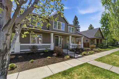 2417 NW Hosmer Lake Drive Bend OR 97703