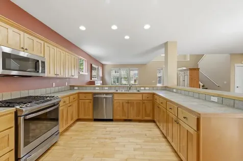 2417 NW Hosmer Lake Drive Bend OR 97703
