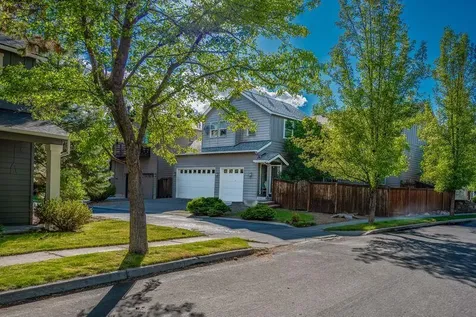 2417 NW Hosmer Lake Drive Bend OR 97703