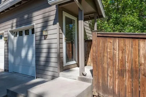2417 NW Hosmer Lake Drive Bend OR 97703