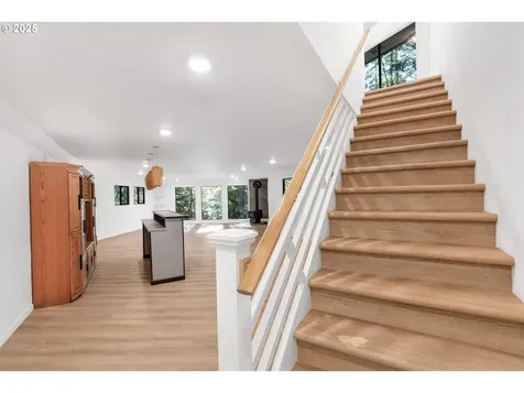 95708 Horton Lane Brookings OR 97415