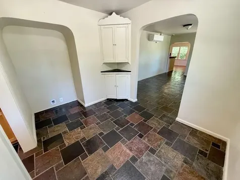 377 Pelton Lane Gold Hill OR 97525