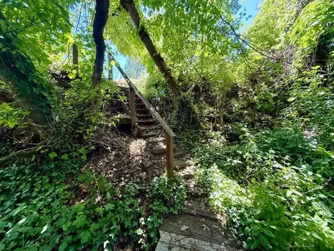 377 Pelton Lane Gold Hill OR 97525