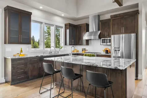 61636 Hosmer Lake Drive Bend OR 97702