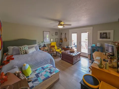 5625 Cherry Lane Medford OR 97504