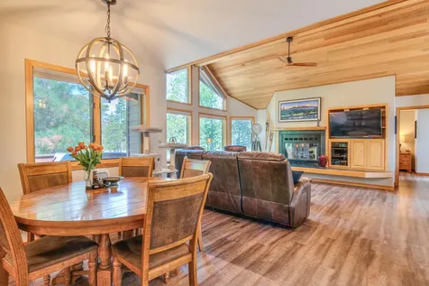 57665 Aspen Lane Sunriver OR 97707