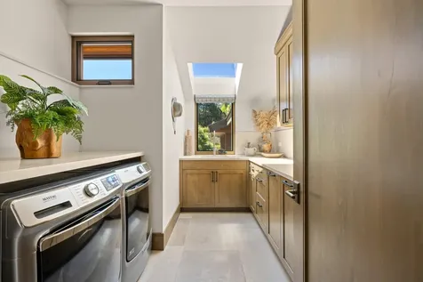 19472 Pine Drive Bend OR 97702
