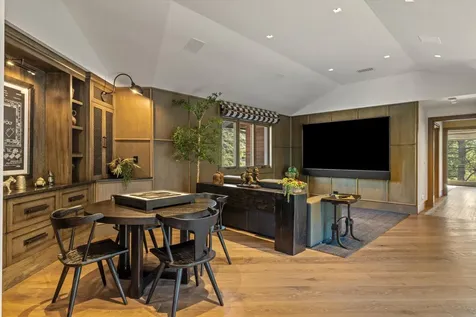19472 Pine Drive Bend OR 97702