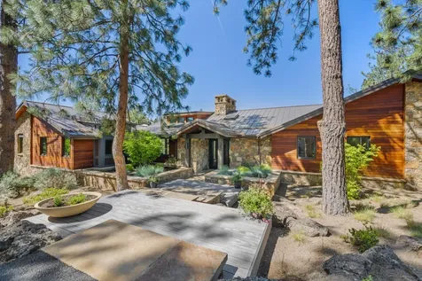 19472 Pine Drive Bend OR 97702