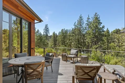 19472 Pine Drive Bend OR 97702