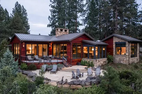 19472 Pine Drive Bend OR 97702