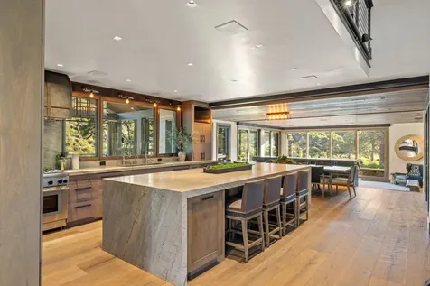 19472 Pine Drive Bend OR 97702