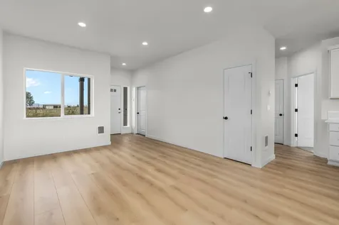 510 SW 6th Street Metolius OR 97741