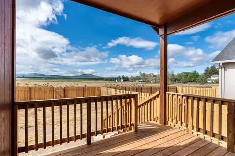 510 SW 6th Street Metolius OR 97741