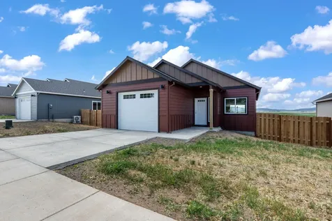 510 SW 6th Street Metolius OR 97741