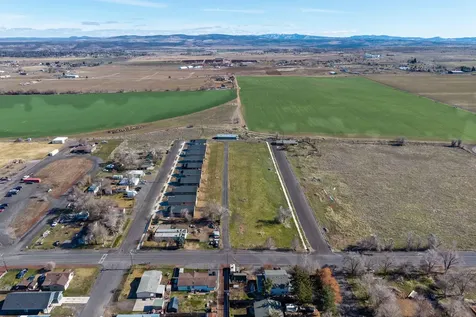 510 SW 6th Street Metolius OR 97741