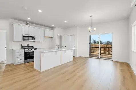 510 SW 6th Street Metolius OR 97741