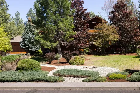 2590 NW Foley Court Bend OR 97703