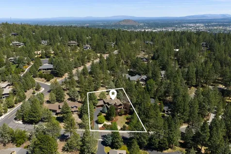 2590 NW Foley Court Bend OR 97703