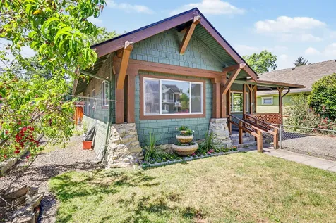 516 S Grape Street Medford OR 97501