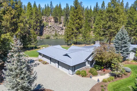 18880 Baker Road Bend OR 97702