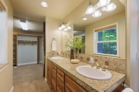 18880 Baker Road Bend OR 97702