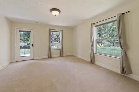18880 Baker Road Bend OR 97702