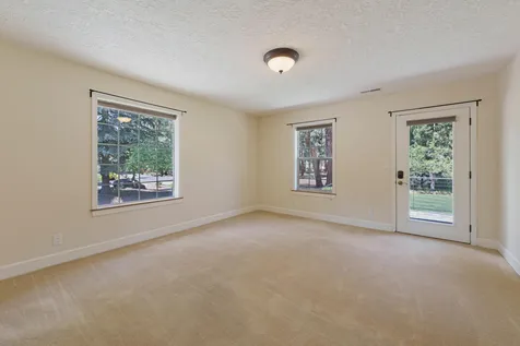 18880 Baker Road Bend OR 97702