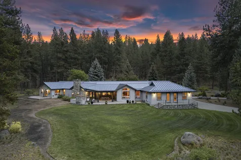 18880 Baker Road Bend OR 97702