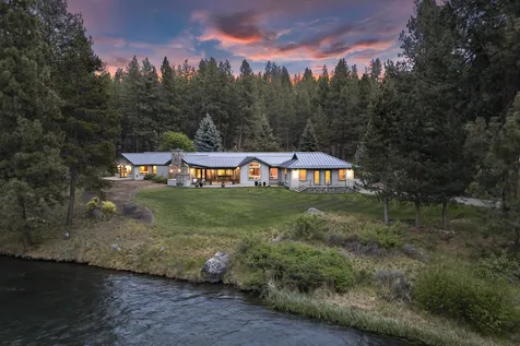 18880 Baker Road Bend OR 97702