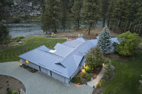 18880 Baker Road Bend OR 97702