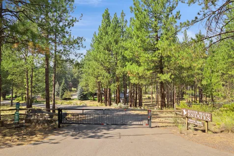 18880 Baker Road Bend OR 97702